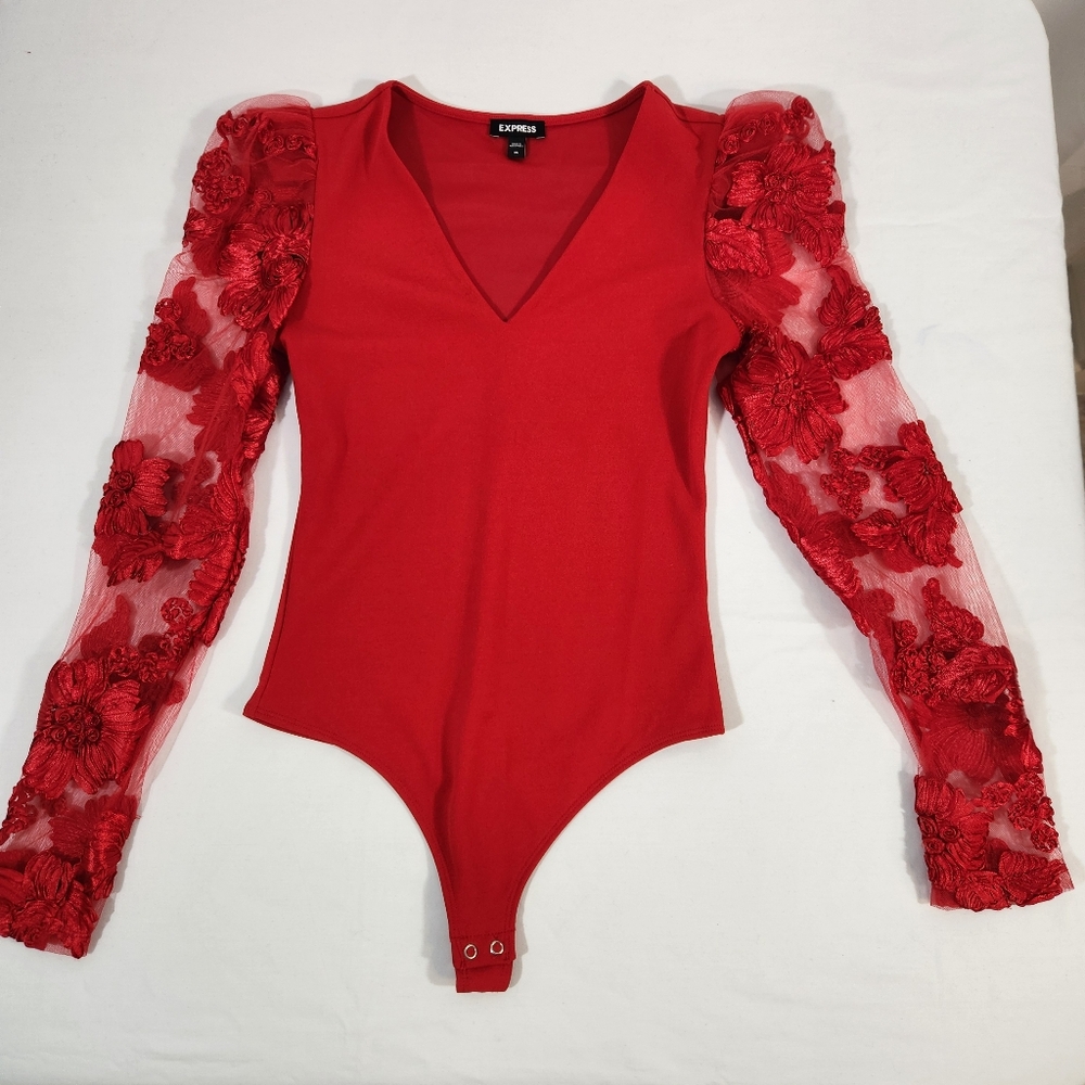 Express Red Floral Sleeve Bodysuit Size XS